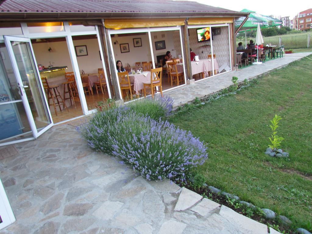 Villas And Bungalows Panorama TTchernomorets Extérieur photo